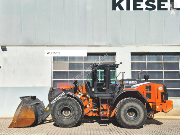Chargeuse sur pneus Hitachi