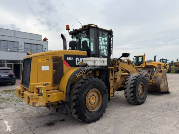 Chargeuse sur pneus Caterpillar