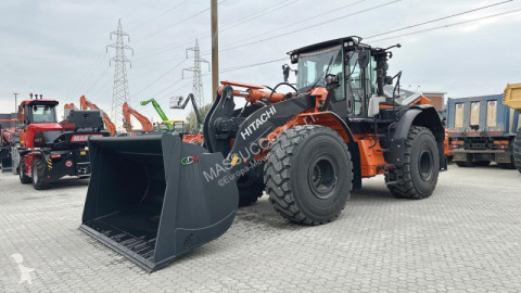Chargeuse Hitachi