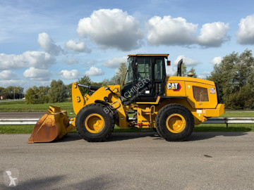 Chargeuse sur pneus Caterpillar