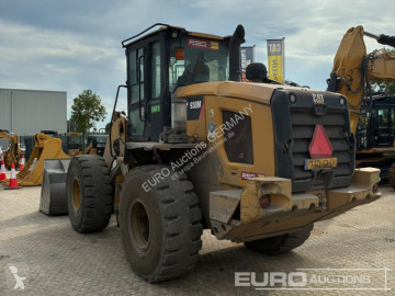 Kolový nakladač Caterpillar