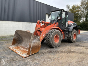 Hitachi wheel loader