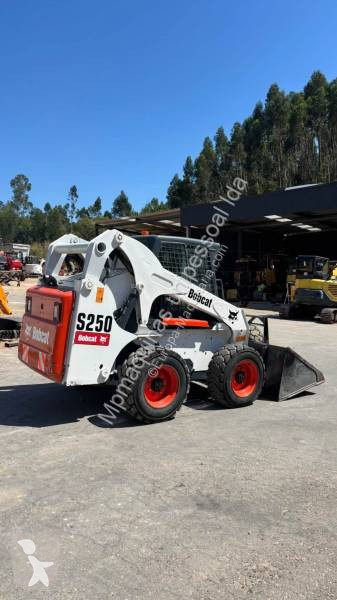 Mini-nakladač Bobcat