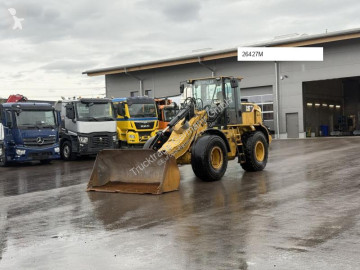 محملة بعجلات Caterpillar