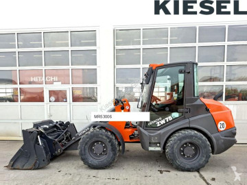 HitachiZW75