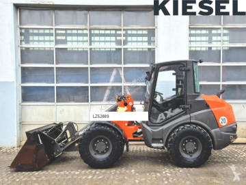 Колесен товарач Mecalac
