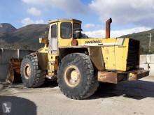 Hanomag 66 D pala gommata usata