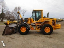 Volvo L 90 F chargeuse sur pneus occasion