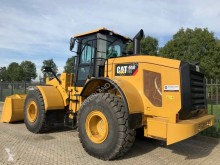 Kolový nakladač Caterpillar 950