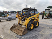 Mini yükleyici Komatsu SK714