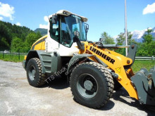Liebherr L 528 like new year 2016 only 290 hours pala gommata usata