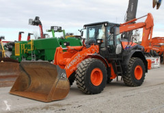 Pala cargadora Hitachi zw220-6 usada