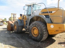 Pala cargadora Liebherr L580 pala cargadora de ruedas usada