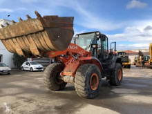 Hitachi ZW220 lastare på däck begagnad