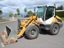Liebherr L 506 Compact incarcator pe roti second-hand
