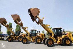 Chargeuse sur pneus Caterpillar 950 Long reach - 2017 - 3 units for sale