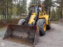 Volvo BM4500 incarcator pe roti second-hand