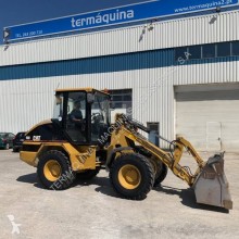 Caterpillar 908 lastik tekerli yükleyici ikinci el araç