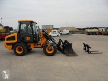 JCB 406 lastare på däck begagnad