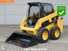 Caterpillar 226 pala gommata usata