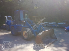 Schaeff ZL 80 (w/ Sweeper) pala gommata usata