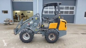 Giant D 337 T mini-pá carregadora usada