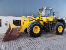 Komatsu WA470-6 chargeuse sur pneus occasion