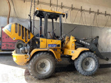 Volvo L 30 chargeuse sur pneus accidentée