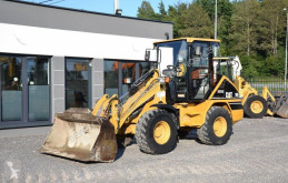 Caterpillar 906 chargeuse sur pneus occasion