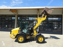 Caterpillar 906H 5.595 kg SW + Schaufel + Gabeln lastare på däck begagnad
