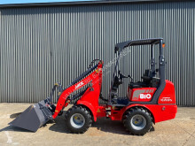 Wheel loader 810