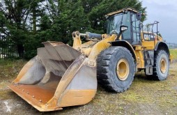 Caterpillar 966M chargeuse sur pneus occasion
