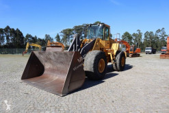 Lastare på däck Volvo L180C