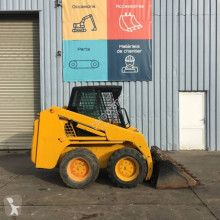 Pala cargadora Bobcat S130 mini pala cargadora usada