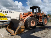 Doosan DL 300 chargeuse sur pneus occasion