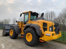 Volvo L 120 læsser på dæk brugt
