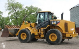 Pá carregadora sobre pneus Caterpillar 966H