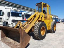 Pala cargadora Ford FZ 4 11V pala cargadora de ruedas usada