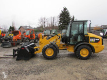 Caterpillar 906 M chargeuse sur pneus occasion