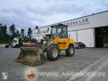 Lastik tekerli yükleyici Volvo L 30