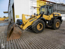 Pá carregadora Komatsu WA270-7 pá carregadora sobre pneus usada
