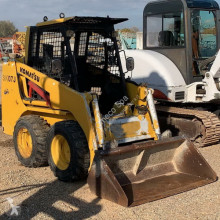 Mini pala cargadora Komatsu SK07J
