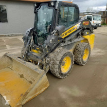 New Holland L 218 mini-chargeuse occasion