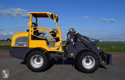 Material de ganadería cargadora Type W13-D bij Eemsned