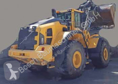 Колесен товарач Volvo L220H