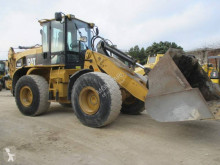 Pala cargadora Caterpillar 930G II pala cargadora de ruedas usada