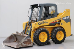 小型装载车 Gehl 4240