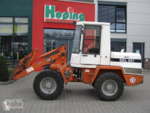 Schaeff SKL 841 pala gommata usata