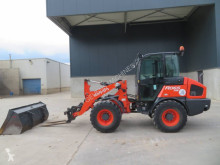 Chargeuse sur pneus Kubota R 065 HW