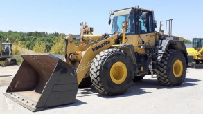 مُحمّلة Komatsu WA480-6 محملة بعجلات مستعمل